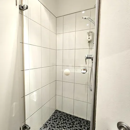 Hotel Airport Messe 3*