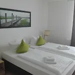 Airport Messe 3* Düsseldorf