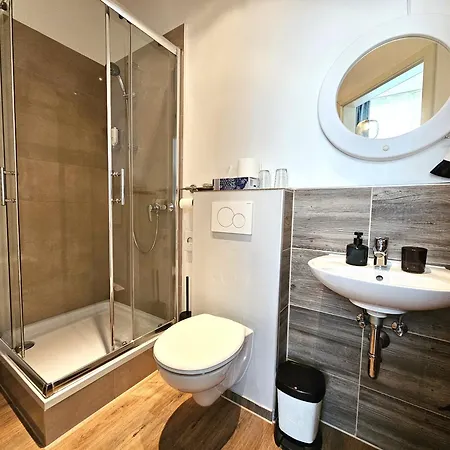 מלון Airport Messe דיסלדורף