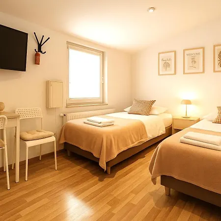 Airport Messe 3* דיסלדורף