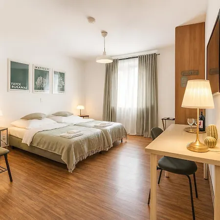 Airport Messe 酒店