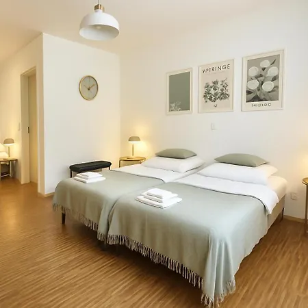 Airport Messe Otel Düsseldorf