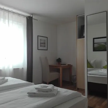 Airport Messe 3* Düsseldorf