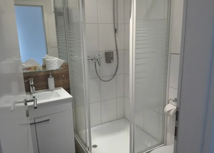 Hotel Airport Messe 3*